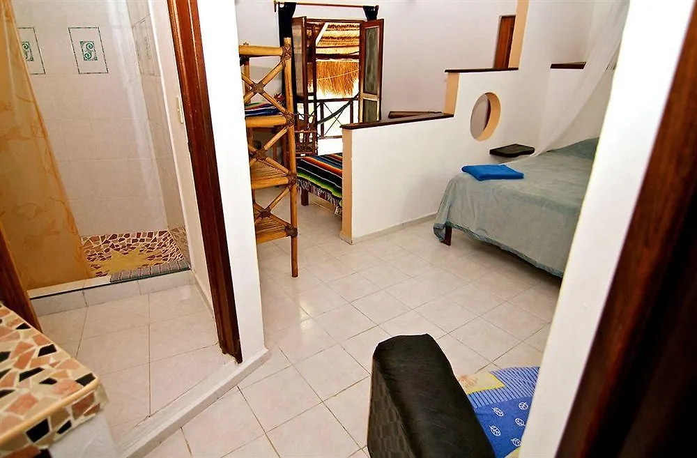 Hotel Uolis Nah Tulum
