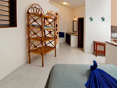 Hotel Uolis Nah Tulum