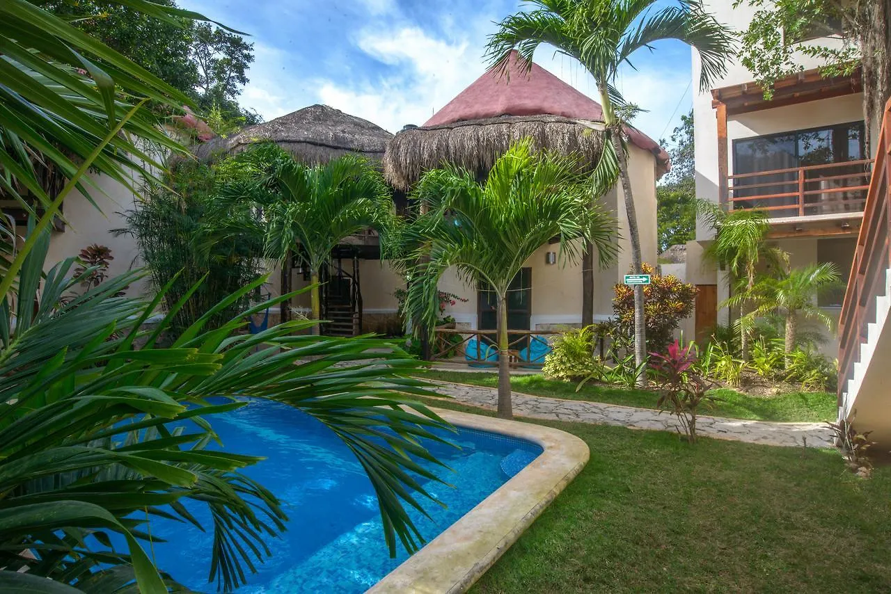 Hotel Uolis Nah Tulum