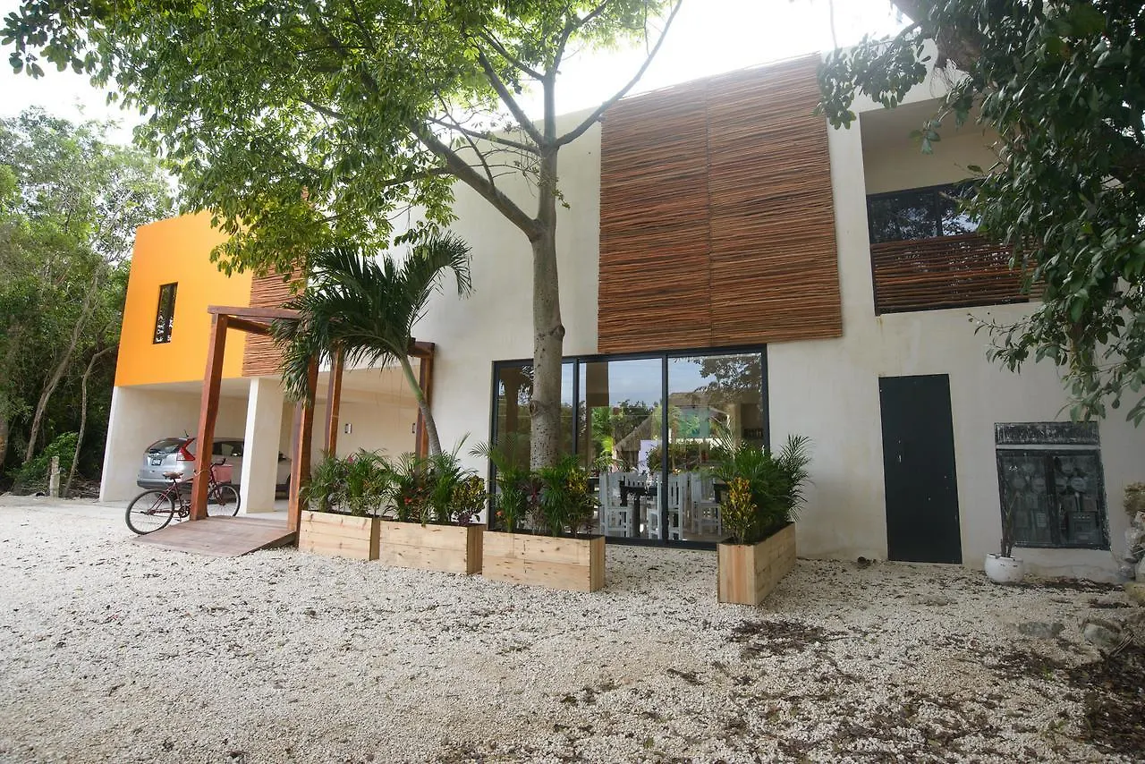 Hotel Uolis Nah Tulum