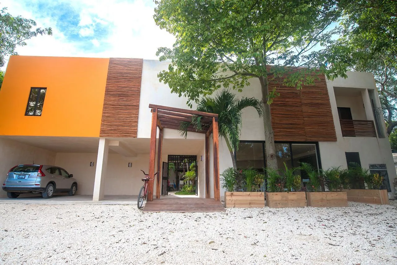 Hotel Uolis Nah Tulum